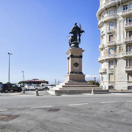 Studio Piccolo A Carignano By Wonderful Italy Genua Exterior foto