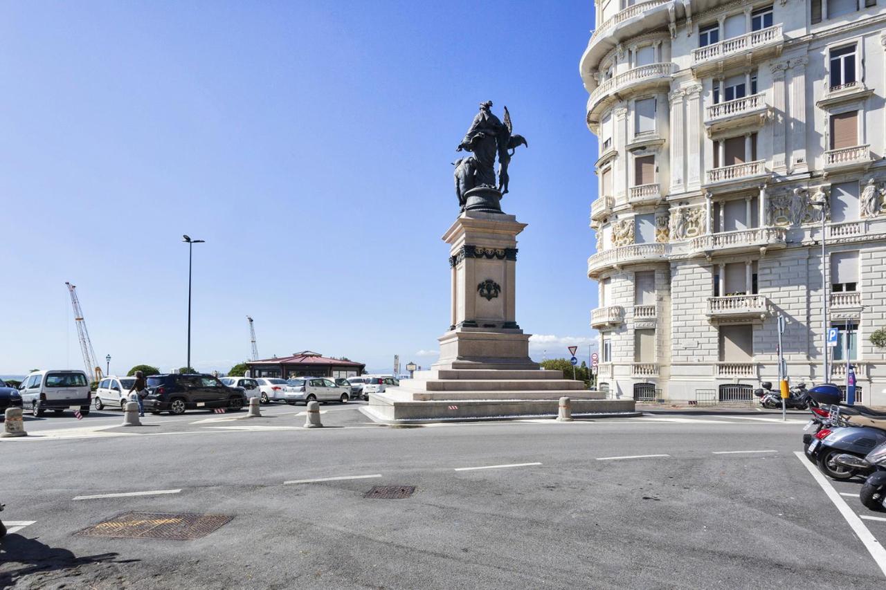 Studio Piccolo A Carignano By Wonderful Italy Genua Exterior foto